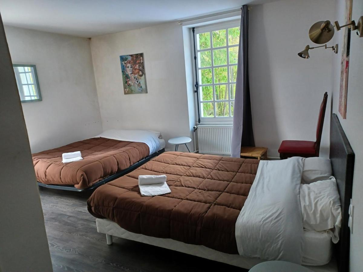 L'Auberge de la Forêt Mervent Exterior foto
